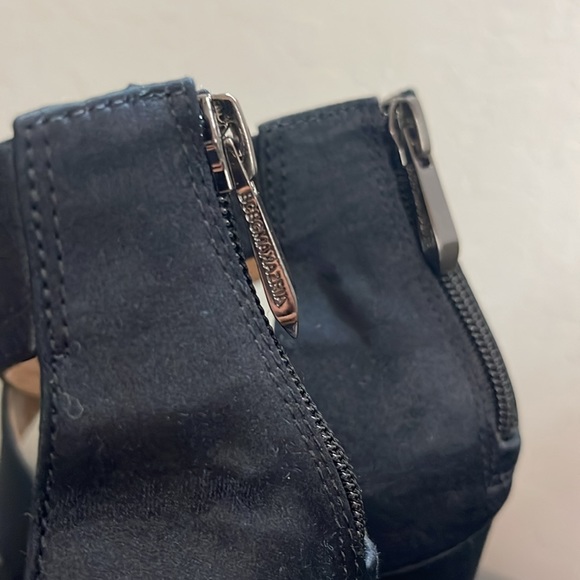 BCBG MAXAZRIA Elyse Satin heels - Picture 10 of 10